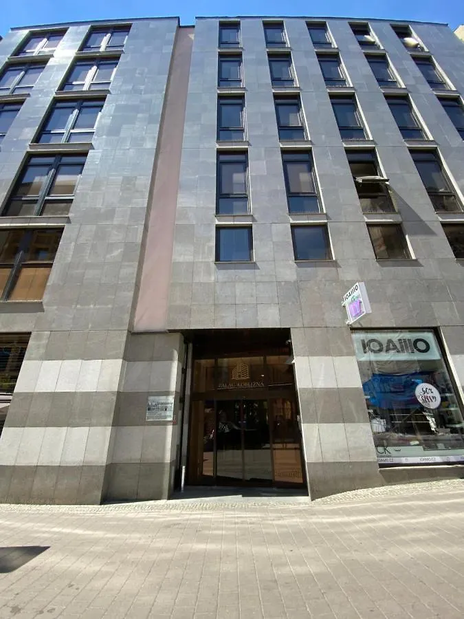 New Luxury Main Square Apartment Brno